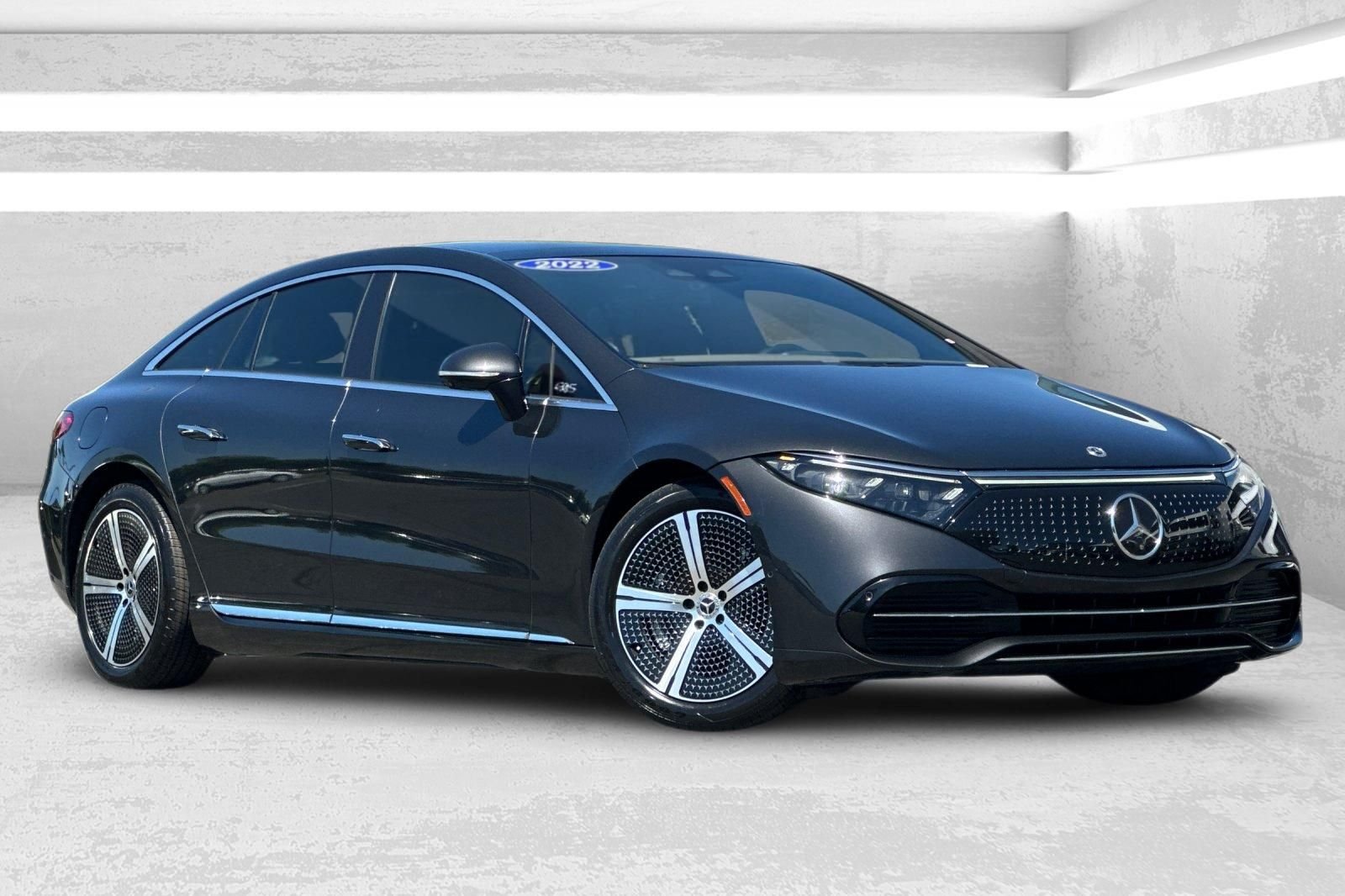 2022 Mercedes-Benz EQS EQS 450+'s photo