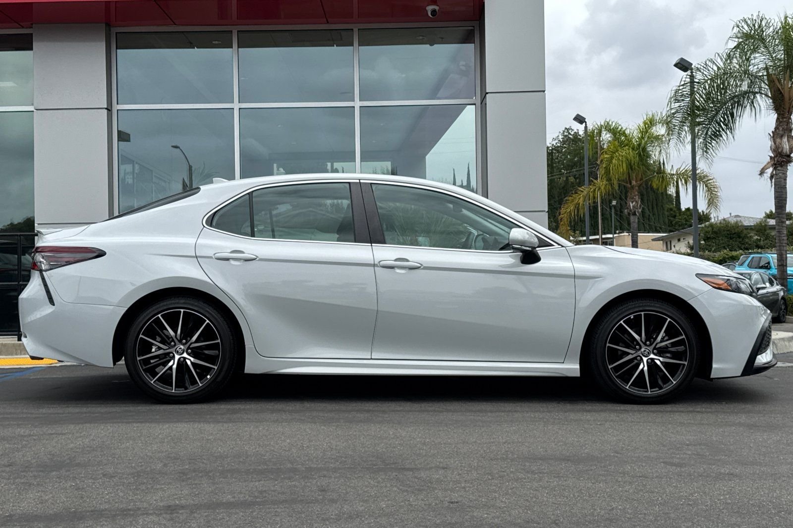 Certified Used 2023 White Toyota SE image 4