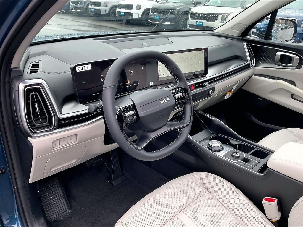 New 2026 Mineral Blue Kia EX image 8