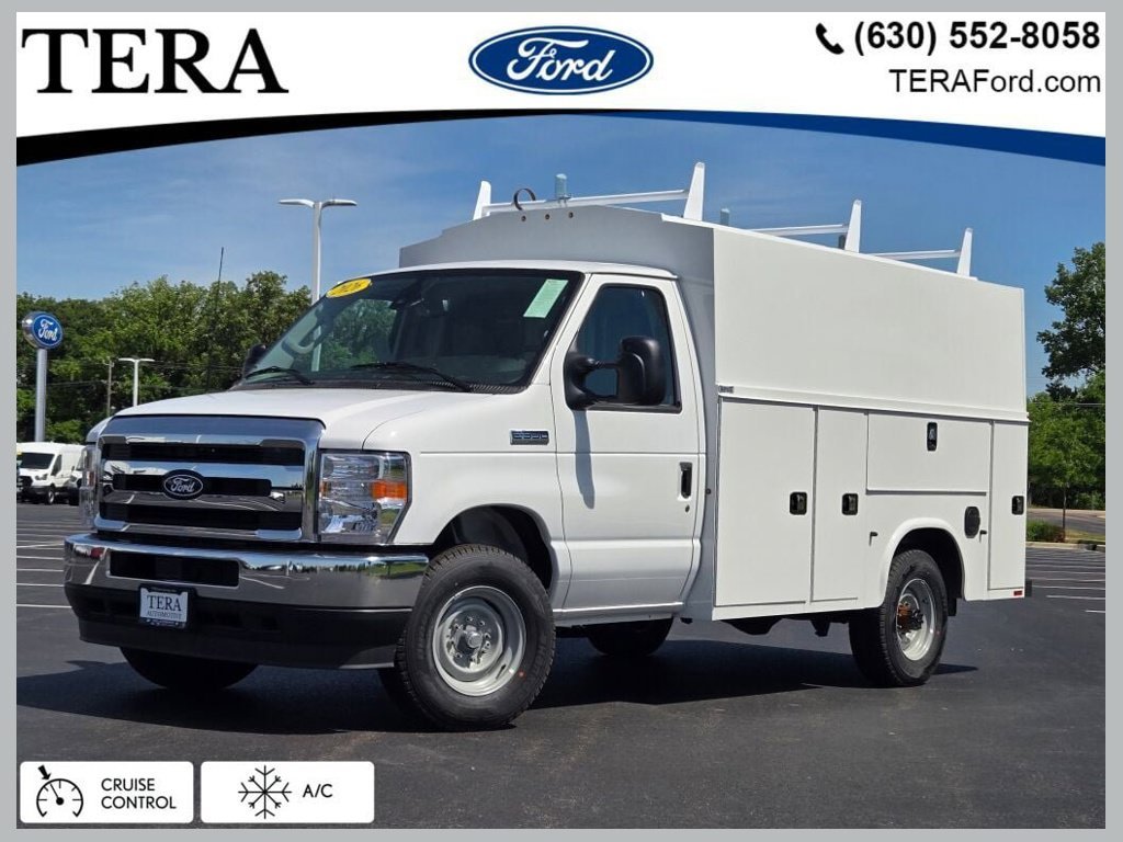 2026 Ford E-Series Cutaway Base