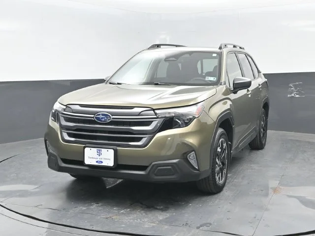Certified Used 2025 Autumn Green Metallic Subaru Premium image 23