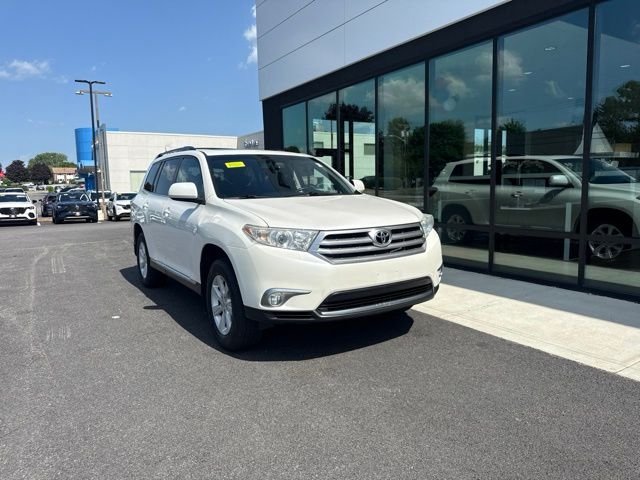 2012 Toyota Highlander SE