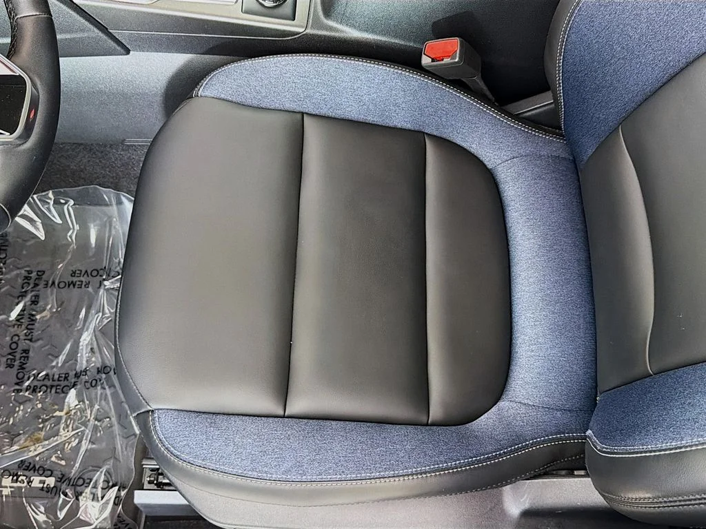 Used 2025 Velocity Blue Metallic Ford Outer Banks image 25