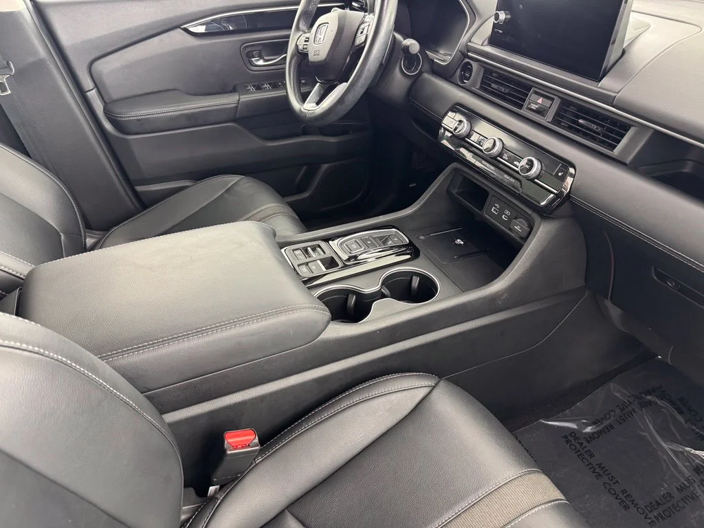 Used 2024  Honda Touring image 21