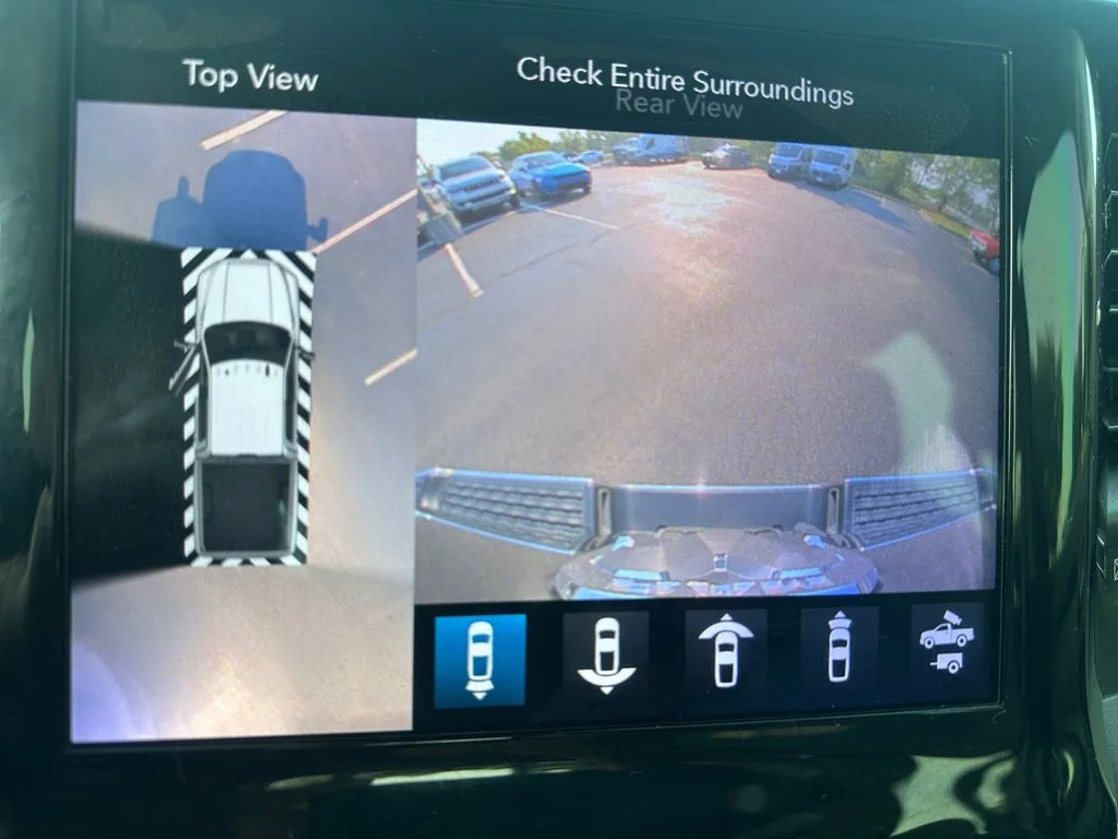 Used 2019 Black Ram Laramie image 21