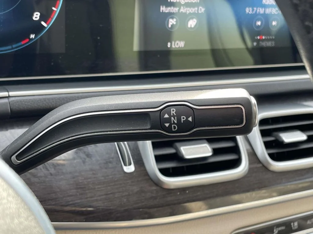 Used 2022 Lunar Blue Metallic Mercedes-Benz GLE350 image 14