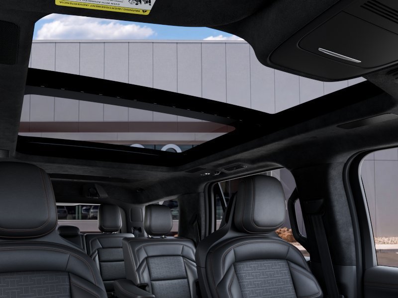 New 2027 Infinite Black Metallic Clearcoat Lincoln Black Label image 22