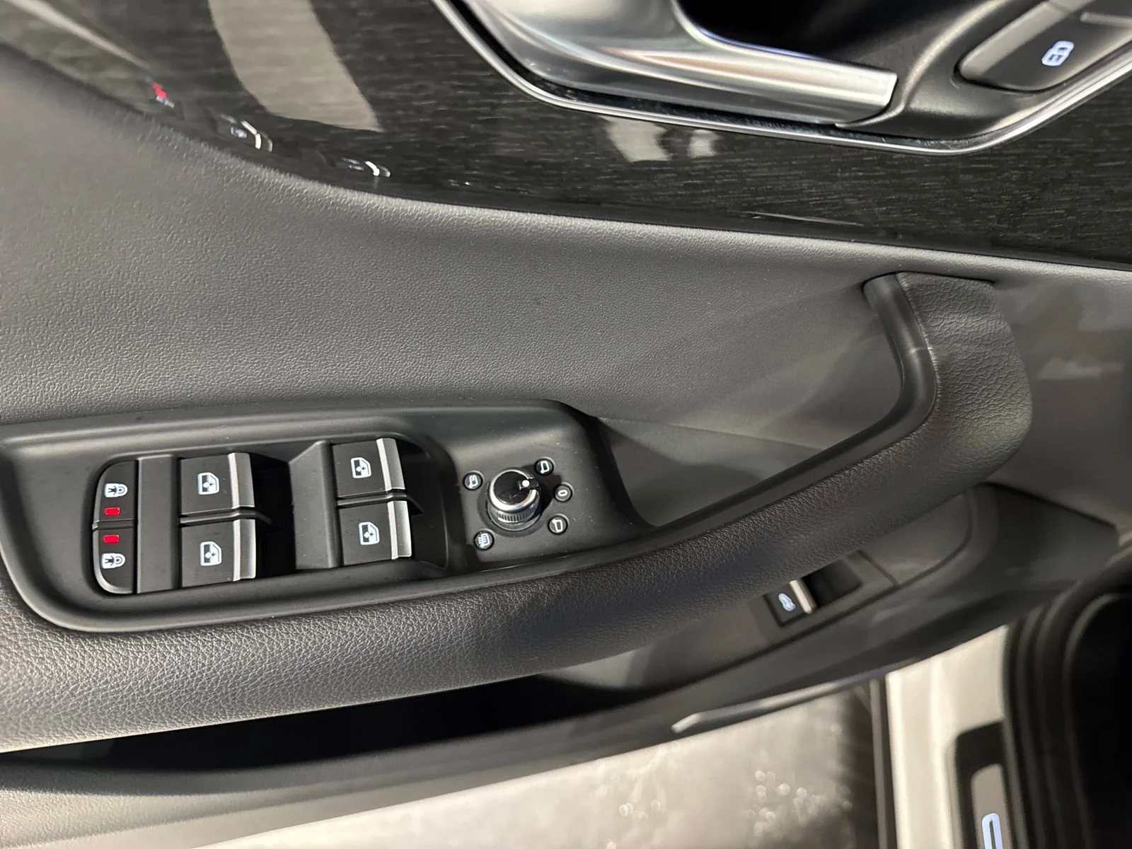 Used 2021 Glacier White Metallic Audi 55 Premium Plus quattro image 26
