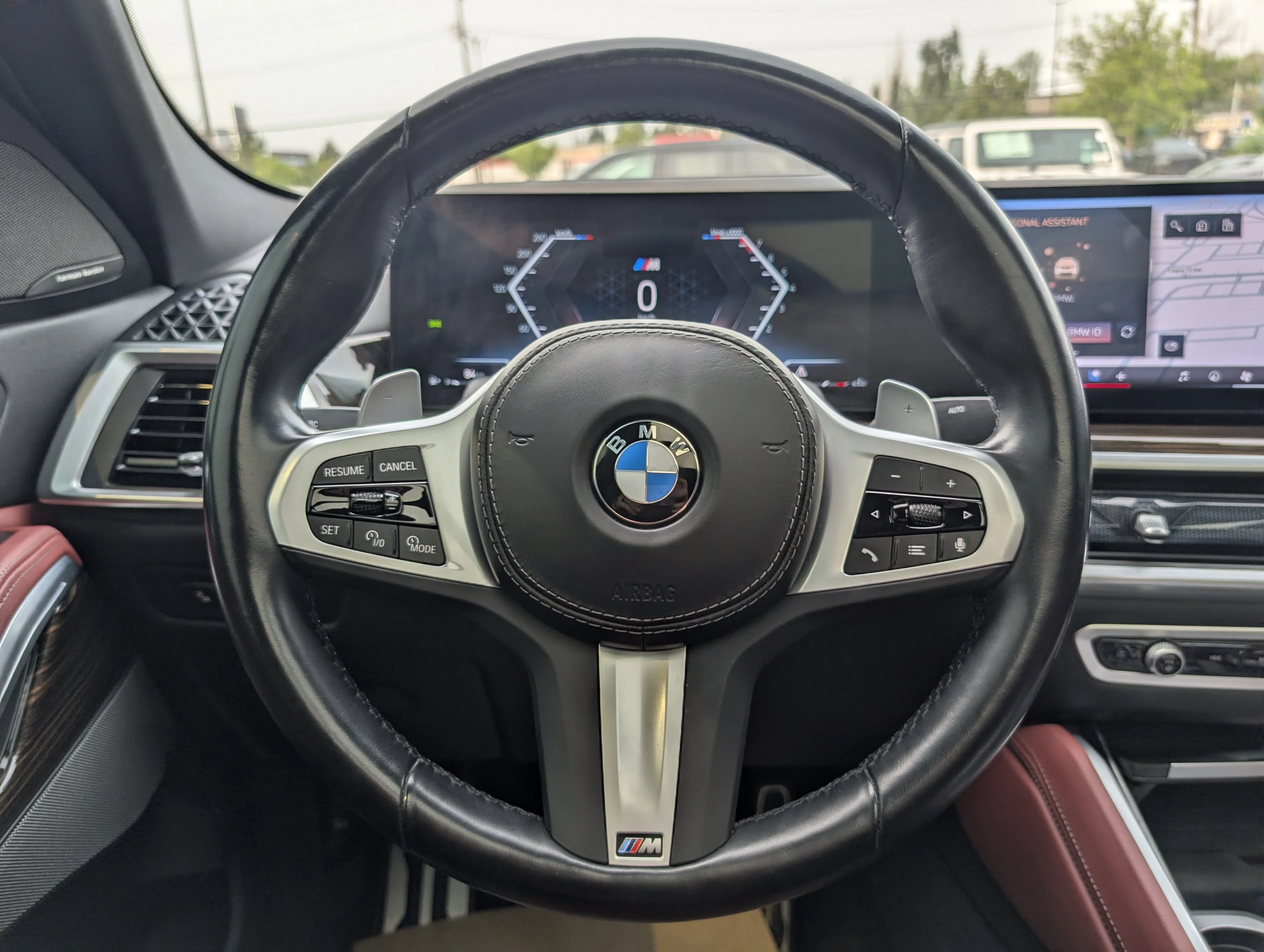 Used 2024 Gray BMW xDrive40i image 26
