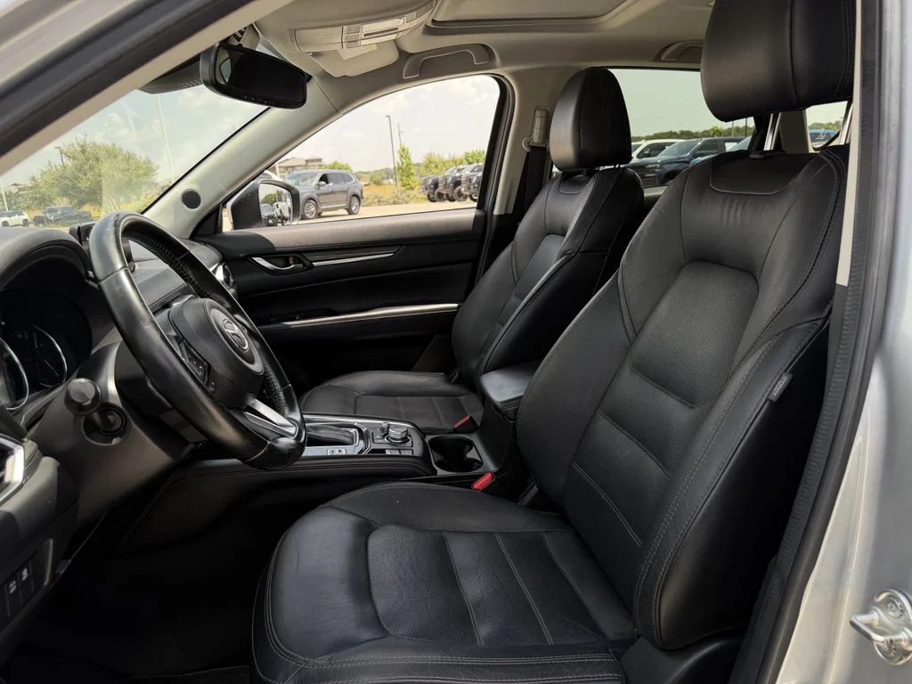Used 2019 Silver Mazda Grand Touring image 26