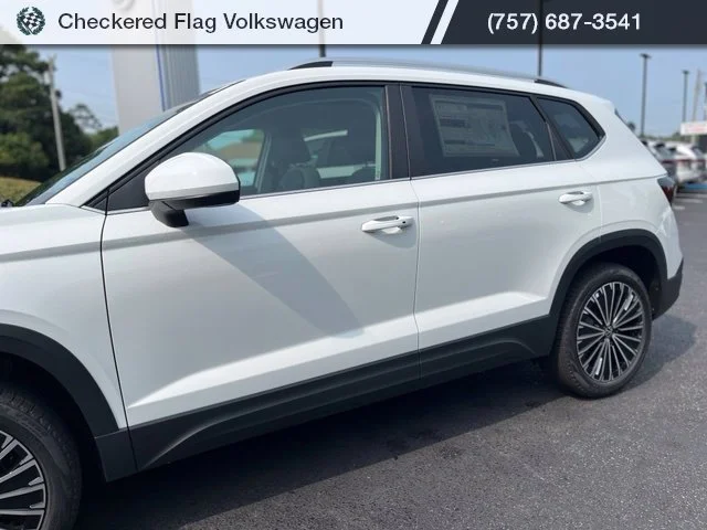 New 2026 White Volkswagen 1.5T SE image 3