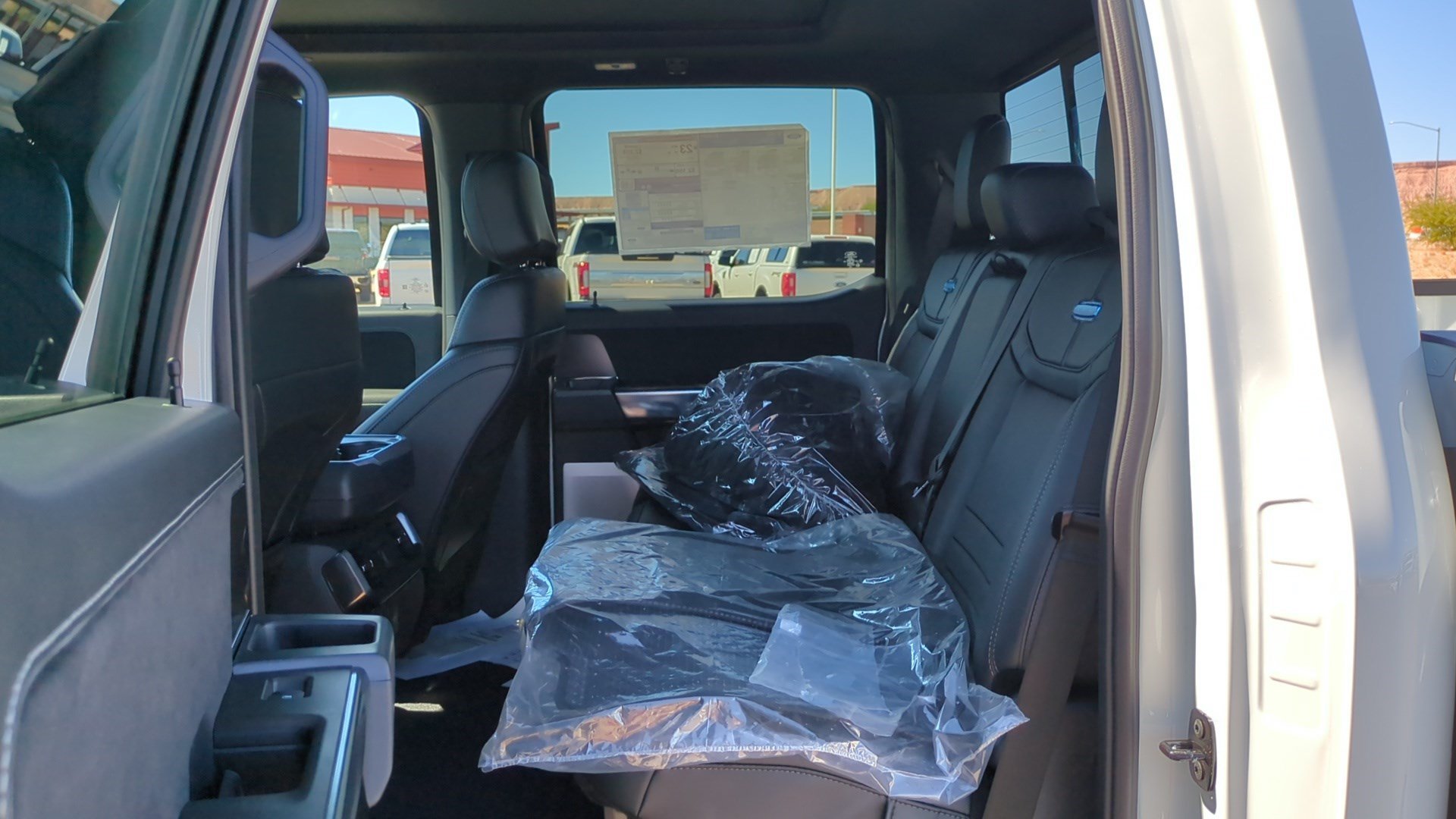 New 2026 Star White Metallic Tri-Coat Ford Platinum image 16