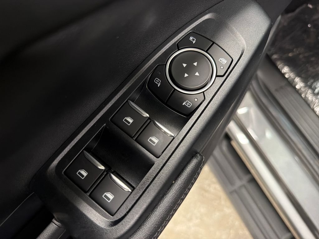 New 2026 Gray Ford Lariat image 16
