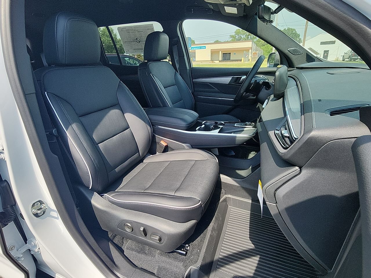 2026 Buick Enclave Preferred - Photo 25