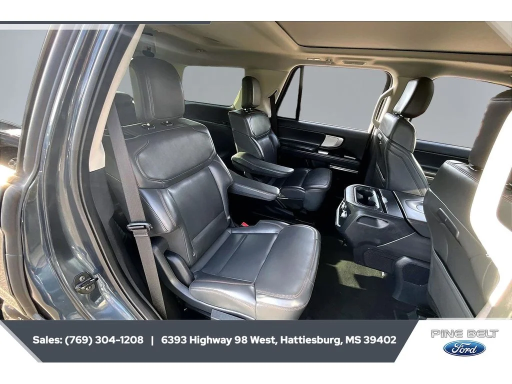 Used 2025 Stone Blue Metallic Ford Active image 20