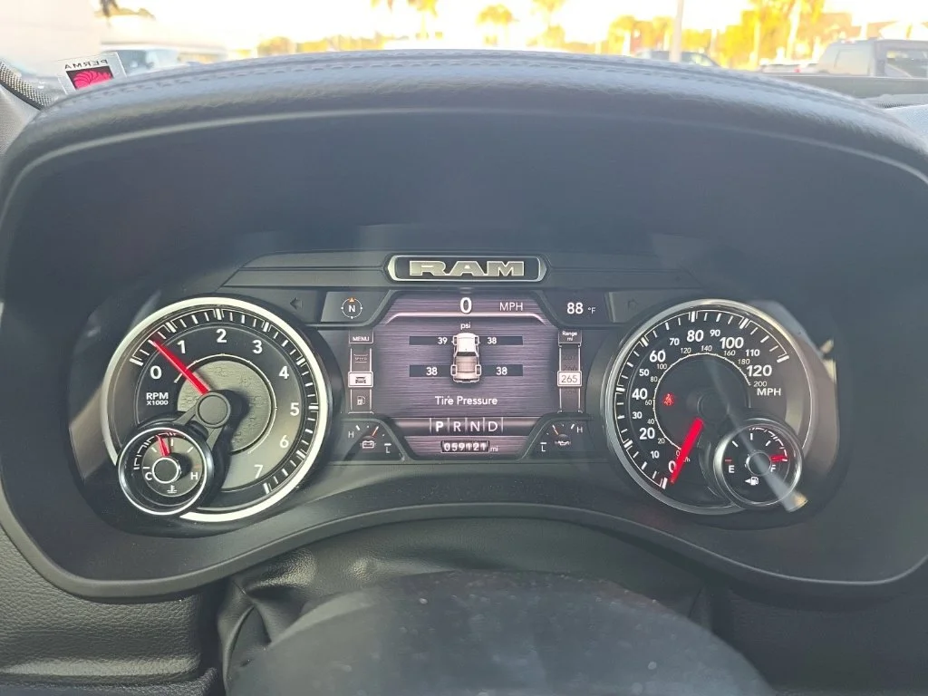 Used 2022 Diamond Black Ram Laramie image 16
