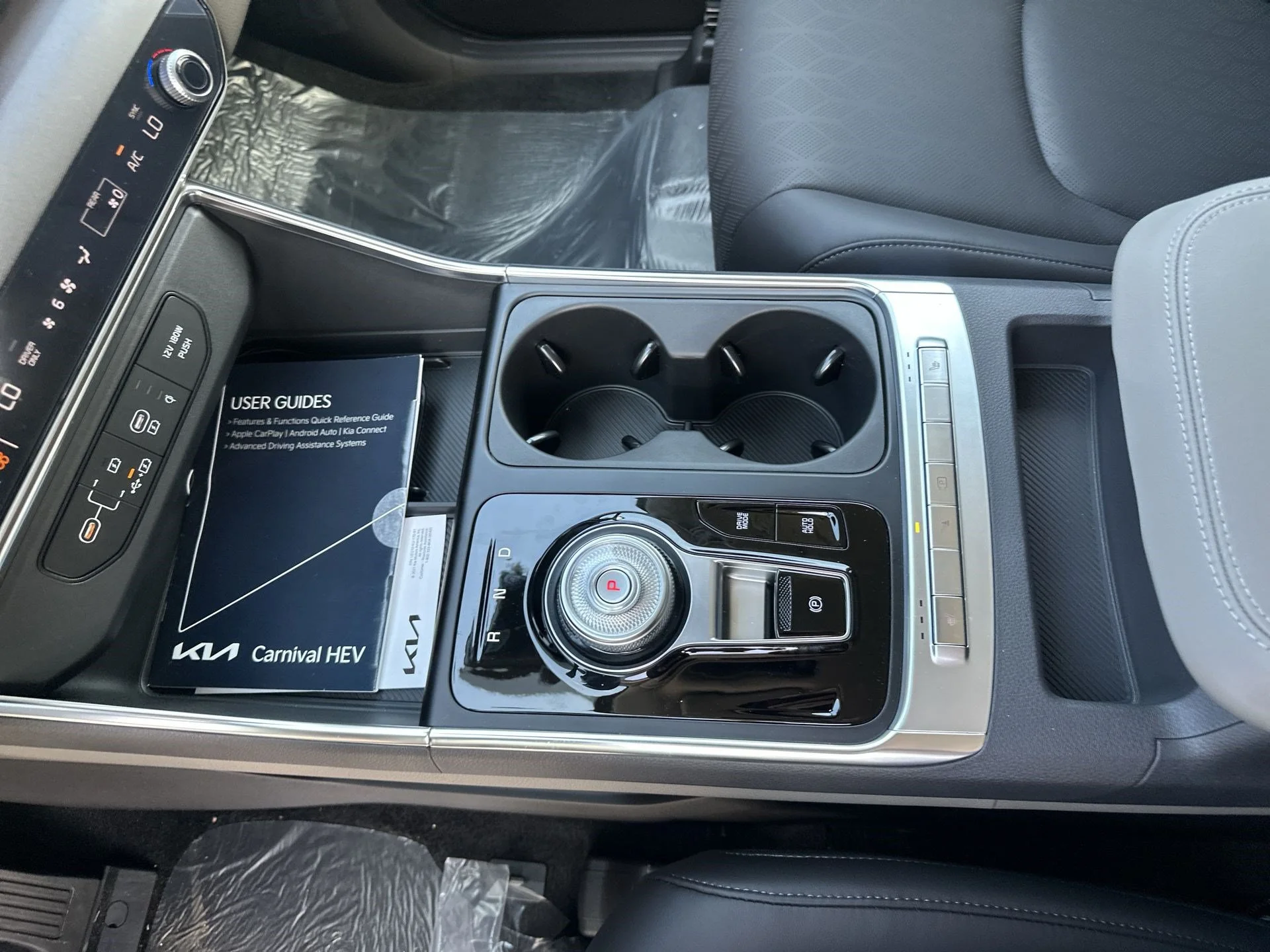 New 2026 Snow White Pearl Kia EX image 20