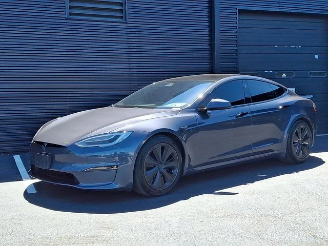 2021 Tesla Model S Long Range Plus's photo