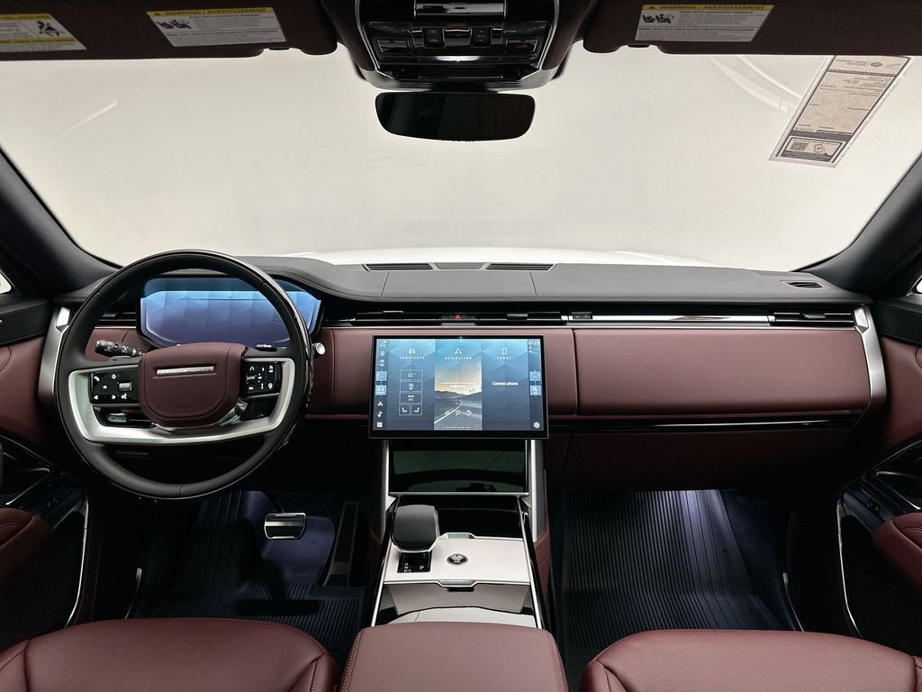 New 2026 Fuji White Land Rover SE image 8