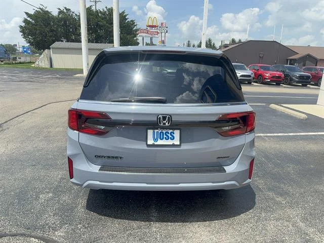 New 2026 Sonic Gray Pearl Honda Sport-L image 6