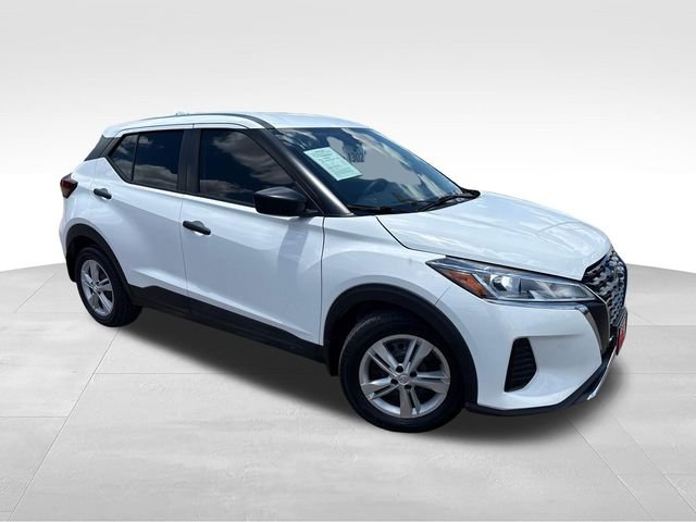 Certified Used 2024 White Nissan S image 1