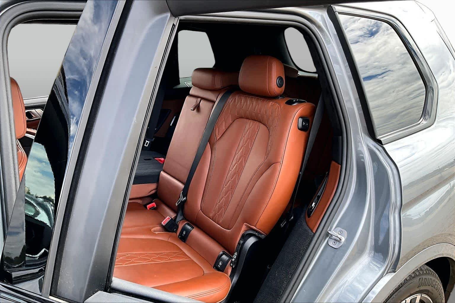 Certified Used 2024 Skyscraper Grey Metallic BMW xDrive40i image 18