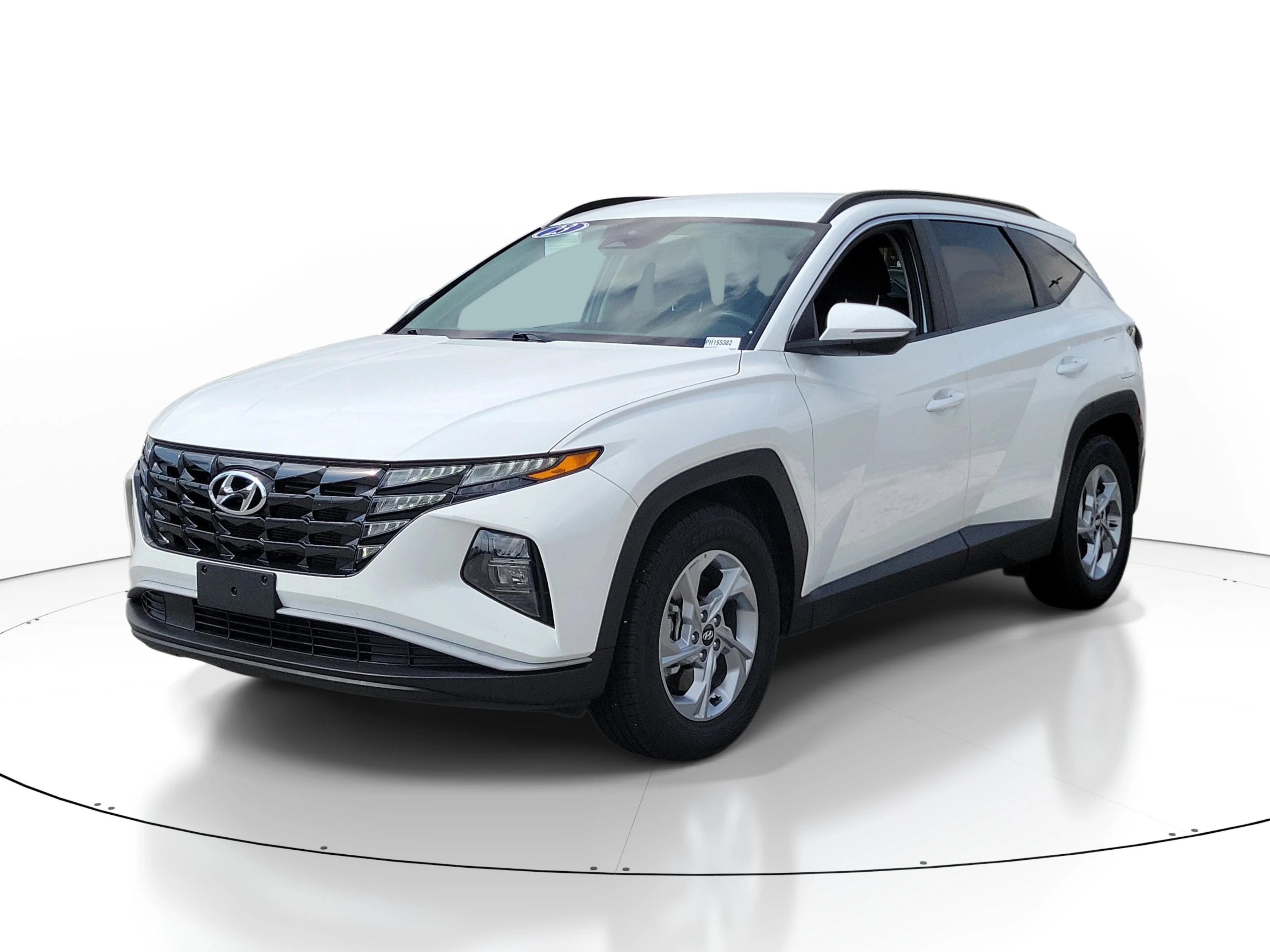 Used 2023 Serenity White Pearl Hyundai SEL image 2