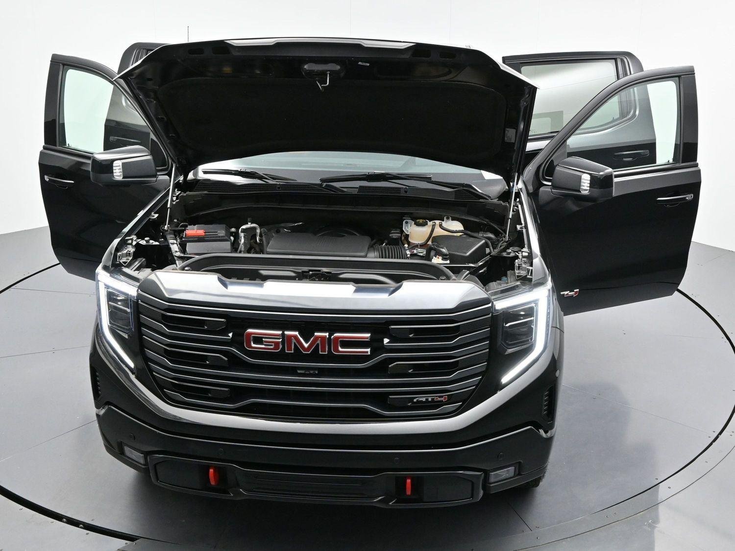 Used 2024 Onyx Black GMC AT4 image 43
