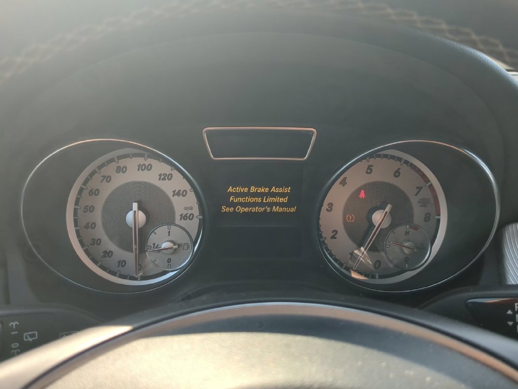 Used 2017  Mercedes-Benz GLA 250 image 15