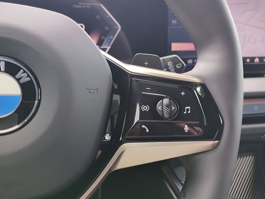 New 2025 Black Sapphire Metallic BMW 30 xDrive image 27
