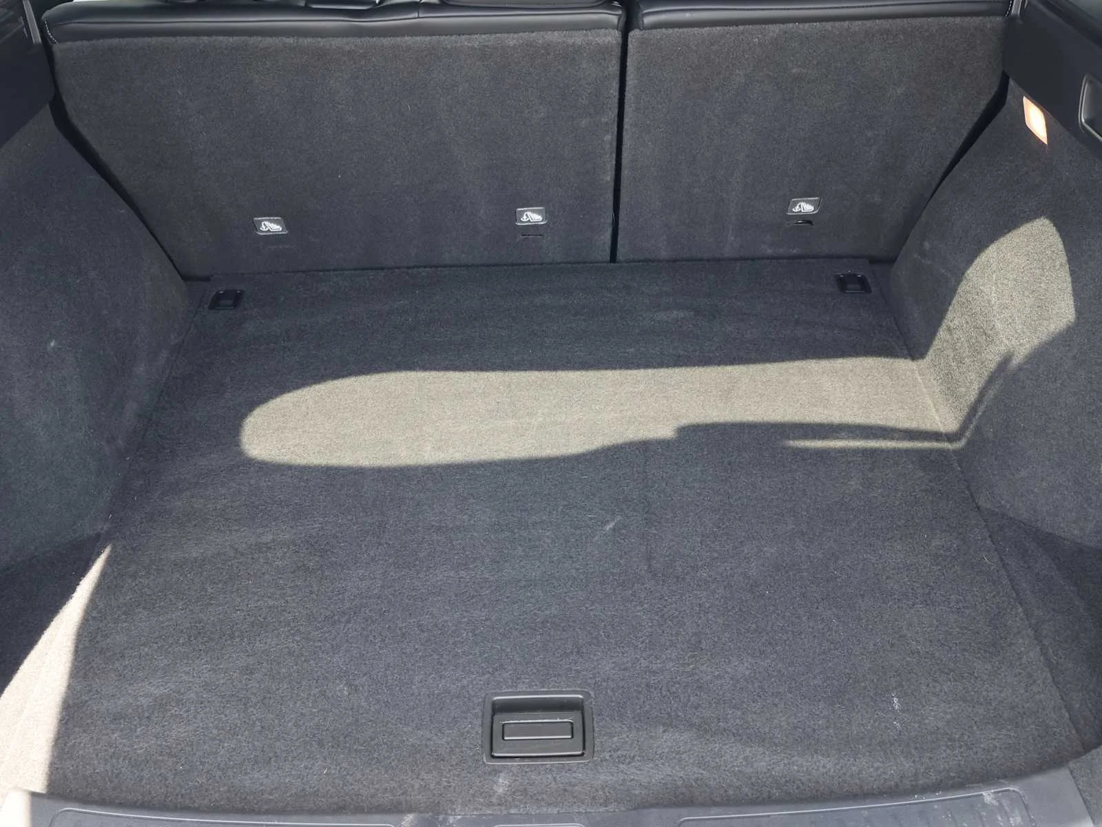 Certified Used 2023 Graphite Shadow INFINITI SPORT image 28