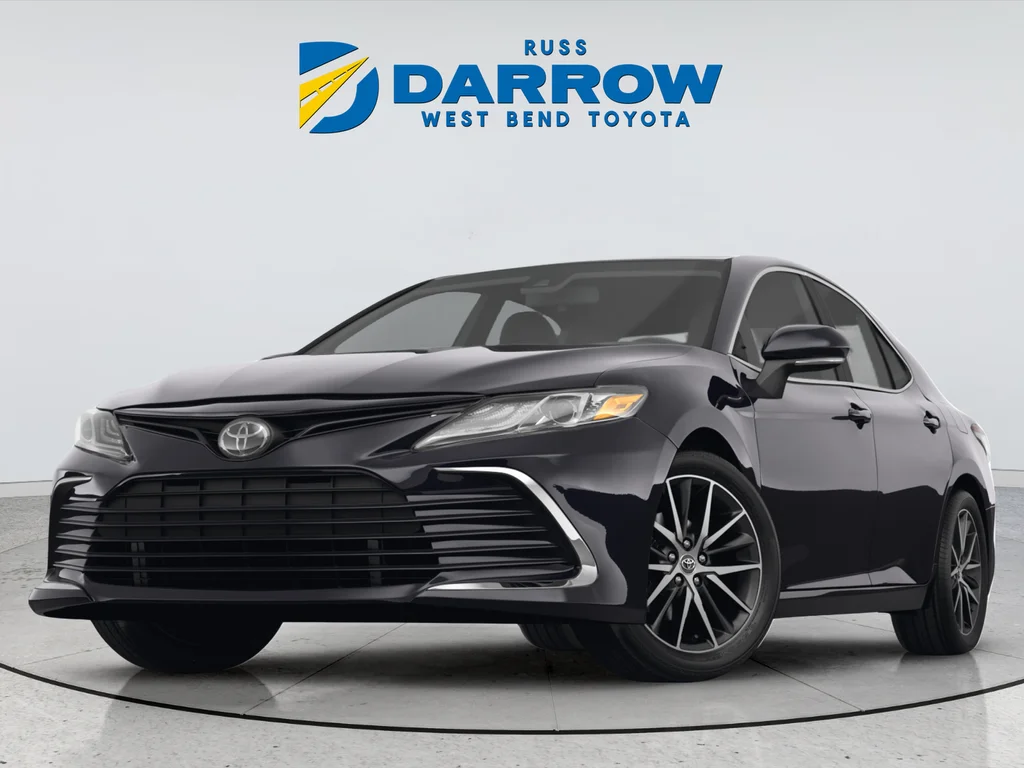 Used 2024 Red Toyota XLE image 10