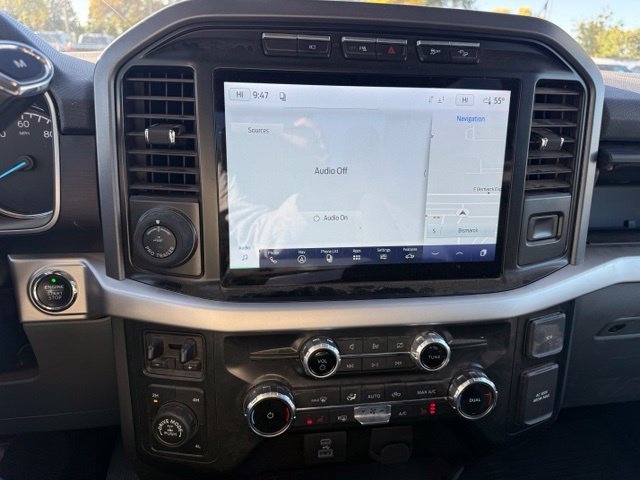 Used 2022 White Ford XLT image 16
