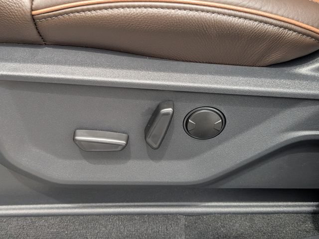 New 2027 Agate Black Metallic Ford King Ranch® image 23