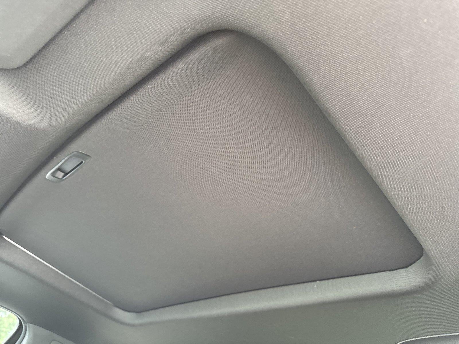Used 2025 Sterling Metallic GMC AT4 image 30
