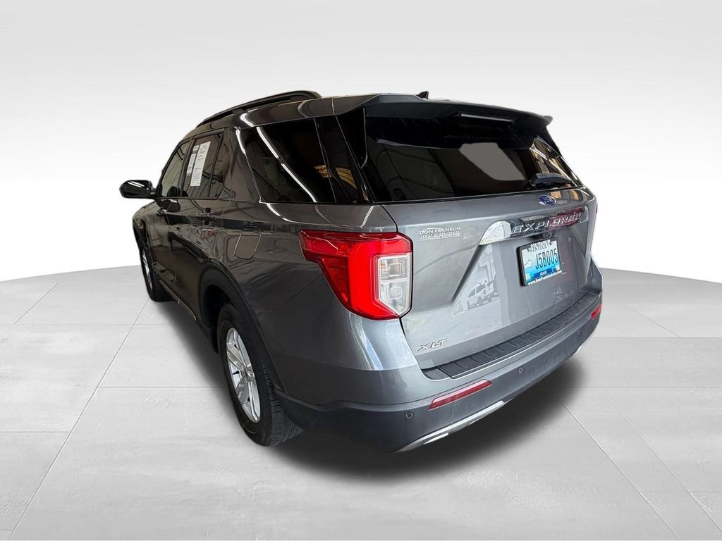 Used 2023 Gray Ford XLT image 4