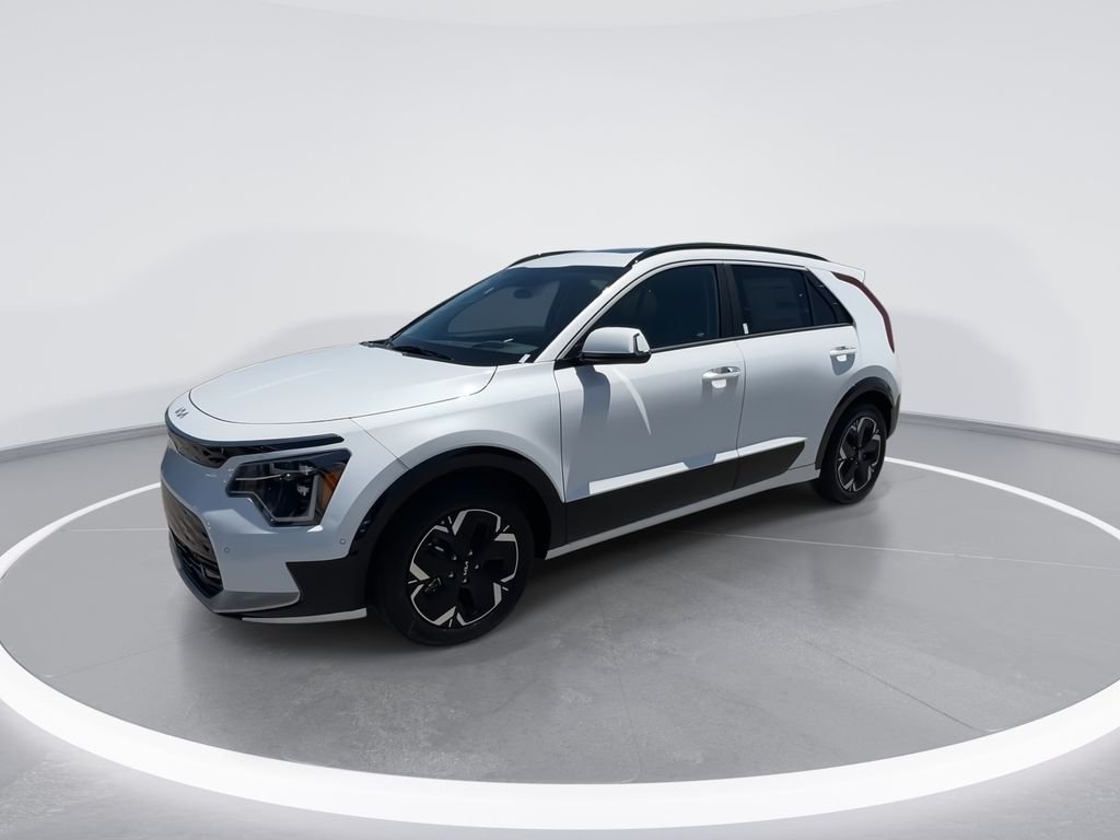 New 2026 White Kia Wave image 4