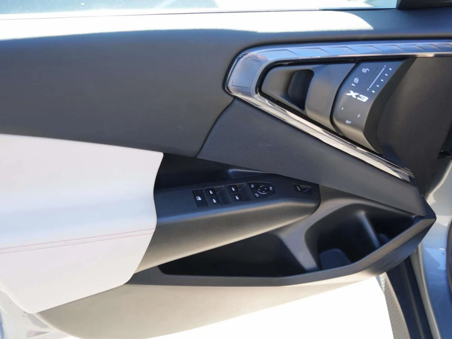 2025 BMW X3 30 - Photo 13