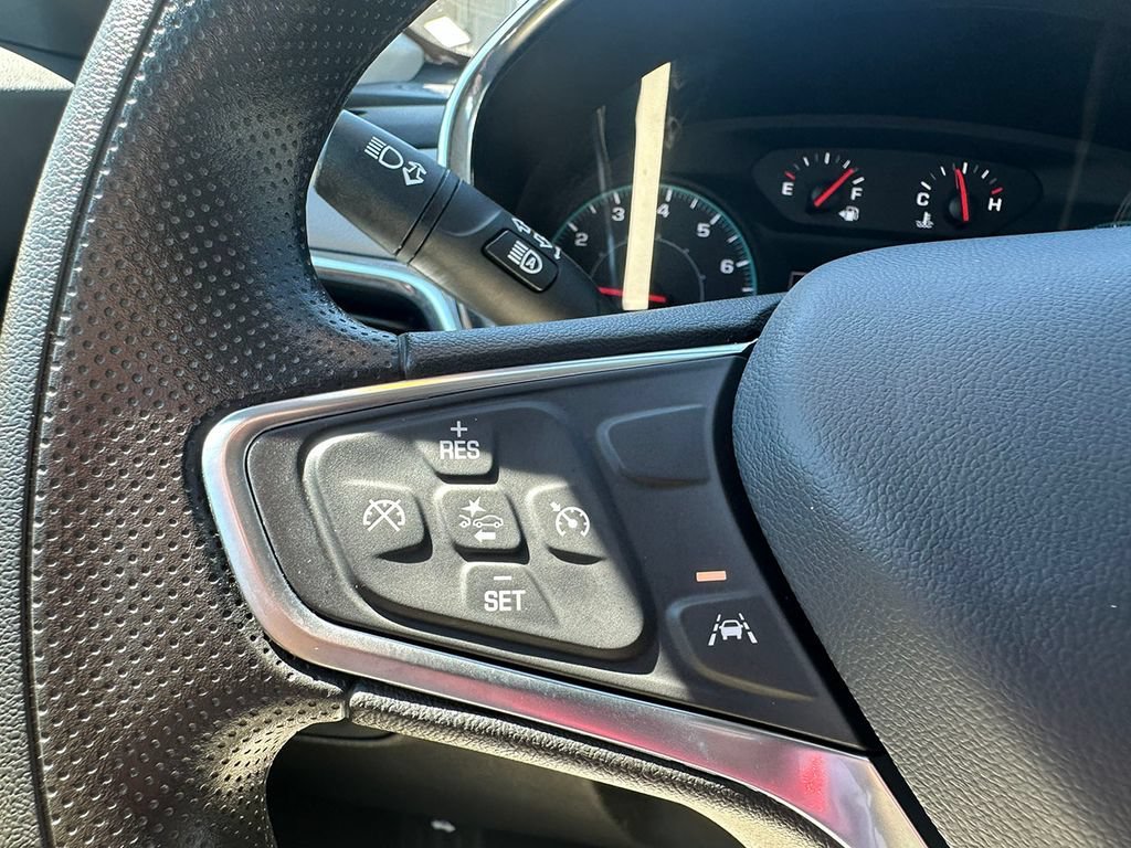 Used 2023 SUMMIT WHITE Chevrolet LS image 33