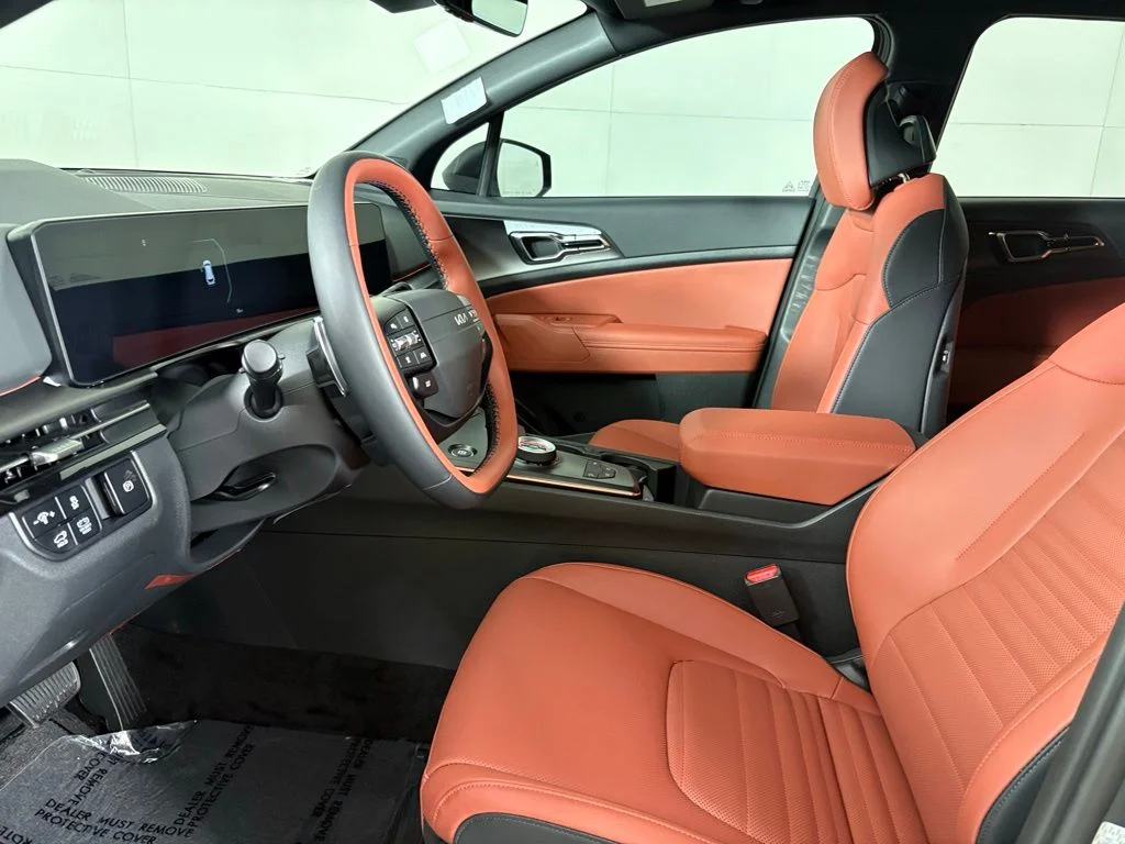 New 2026 Shadow Matte Gray Kia SX Prestige image 21