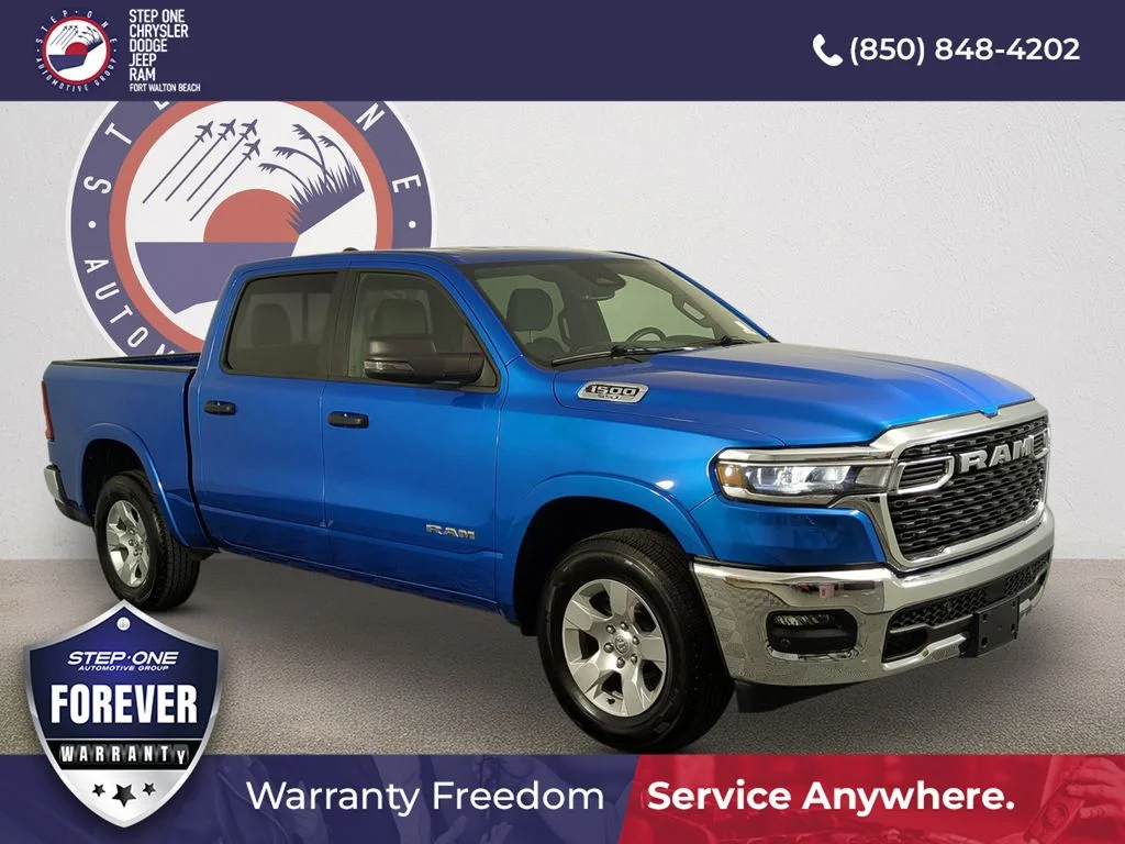 2025 RAM 1500 Big Horn/Lone Star 4x4 Crew Cab 5'7's photo