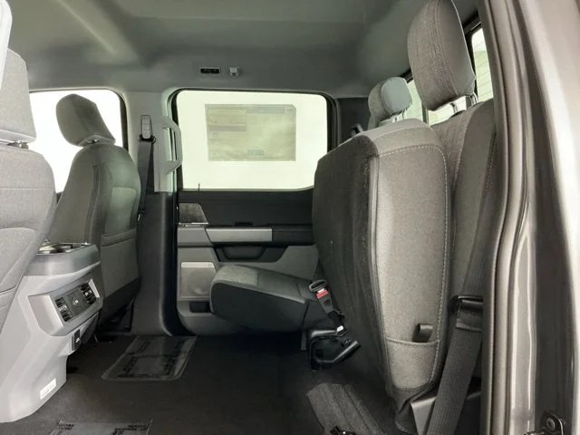 New 2027 Carbonized Gray Metallic Ford XLT image 29