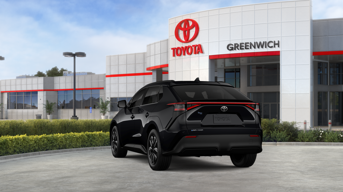 New 2026 Midnight Black Metallic Toyota XLE image 41