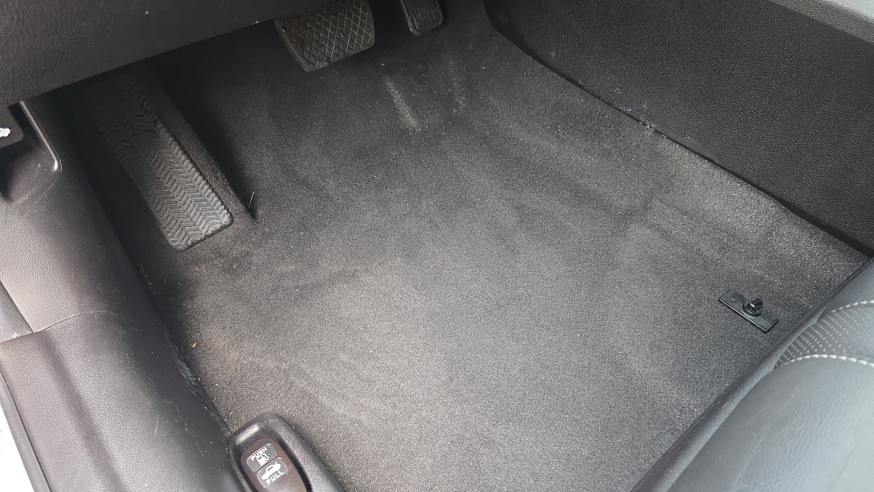 Used 2019 White Acura w/Premium Pkg image 21