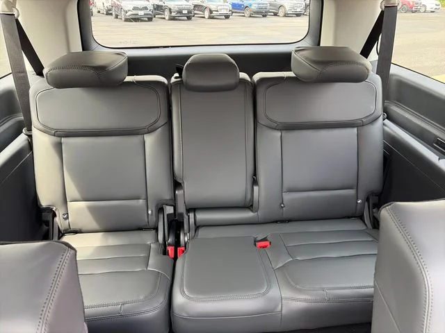 New 2027 Dark Matter Gray Metallic Ford MAX Active image 17