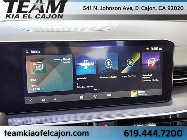 Used 2025 White Kia LXS image 26