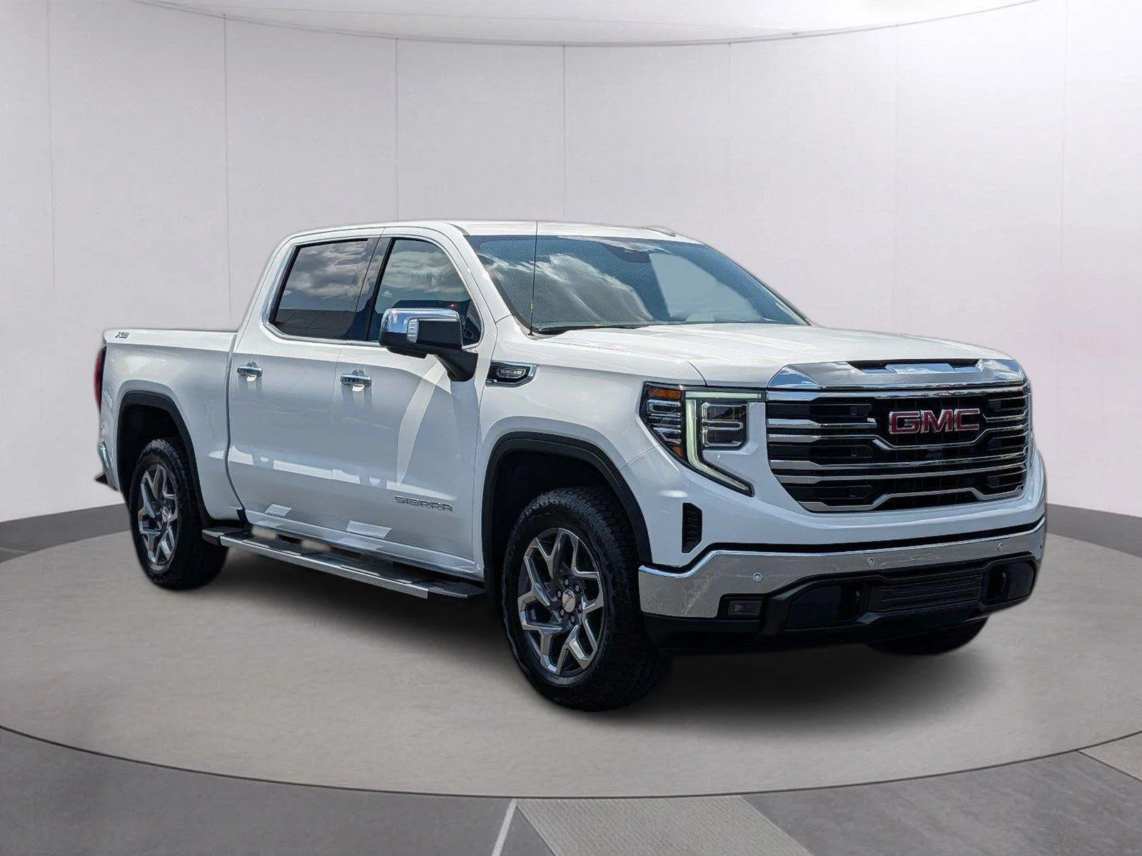 New 2026 Summit White GMC SLT image 8