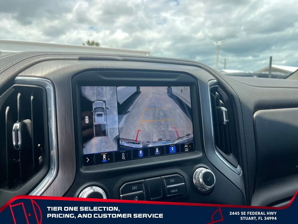 Used 2020 Onyx Black GMC Denali image 32