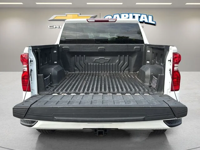 Used 2025 White Chevrolet Custom image 30