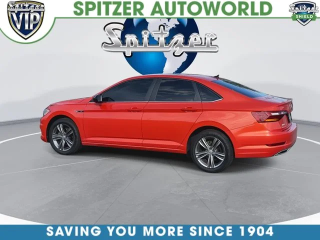 Used 2019 Orange Volkswagen R-Line image 7